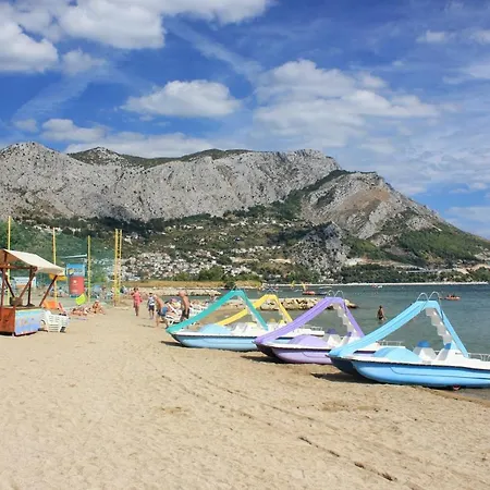 With A Parking Space Tugare, Omis - 14320 * Tugare